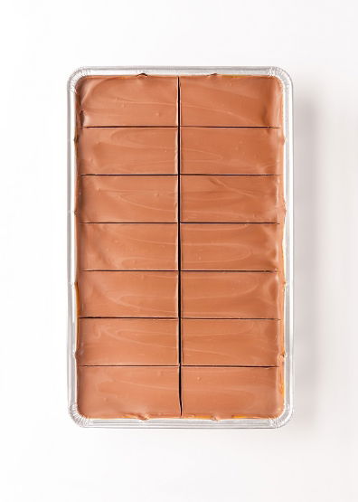 Traybakes - Caramel Shortcake Tray (1 X Tray 12 Slice)